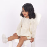 WD4183 رومبر دانتيل عاجي