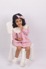 WD1545 بدلة مواليد بياقة دانتيل – وردي - Image 6