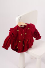 WD3873 رومبر مخملي أحمر بفيونكات ذهبية - Image 3