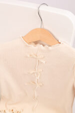 WD4527 بلوزة قطن بفيونكات أمامية - Image 5