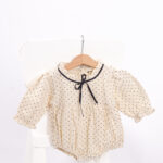 WD4515 رومبر نُقطي بربطة سوداء