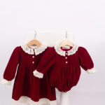 WD4143 طقم مخمل أحمر بدانتيل – فستان ورومبر