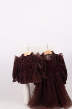 WD3986 طقم مخمل بني بكشكش – فستان ورومبر - Image 20