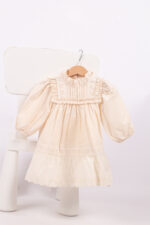 WD4019 فستان دانتيل عاجي بكشكش - Image 8