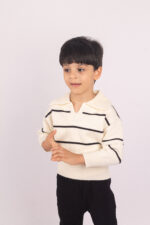 WD4099 بلوفر مخطط بياقة واسعة – أوف وايت × أسود - Image 7