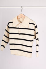 WD1336 كنزة مخططة بياقة كبيرة – Striped Wide-Collar Knit - Image 3