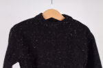 WD4112 Knitted Black Speckle Sweater – كنزة شتوية سوداء مرقّطة - Image 4