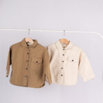 WD3637 قميص أولاد بأكمام طويلة – تصميم كلاسيكي راقٍ