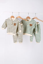 WD3889 طقم أطفال مخطط قطعتين –  مع تطريز دب