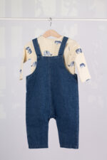 23232 طقم أولادي قطعتين – سالوبيت جينز بفيل مطرّز + قميص مطبوع - Image 2