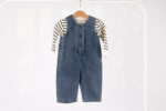 23157 طقم أولادي قطعتين – سالوبيت جينز بدون أكمام + قميص مخطط - Image 6