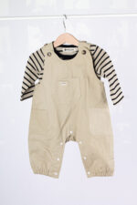 WD4054 طقم أولادي قطعتين – قميص مخطط + سالوبيت بيج - Image 7