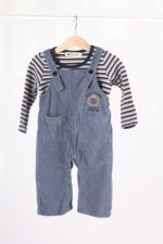 23330 طقم أولادي قطعتين – تيشيرت مخطط + سالوبيت جينز خفيف - Image 5