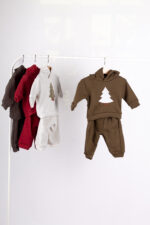 WD3692 طقم شتوي للأطفال مع هودي – خامة فلفت دافئة - Image 4