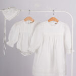 WD3987 فستان وقطعة بيبي كلاسيكية باللون الأبيض – Classic White Set